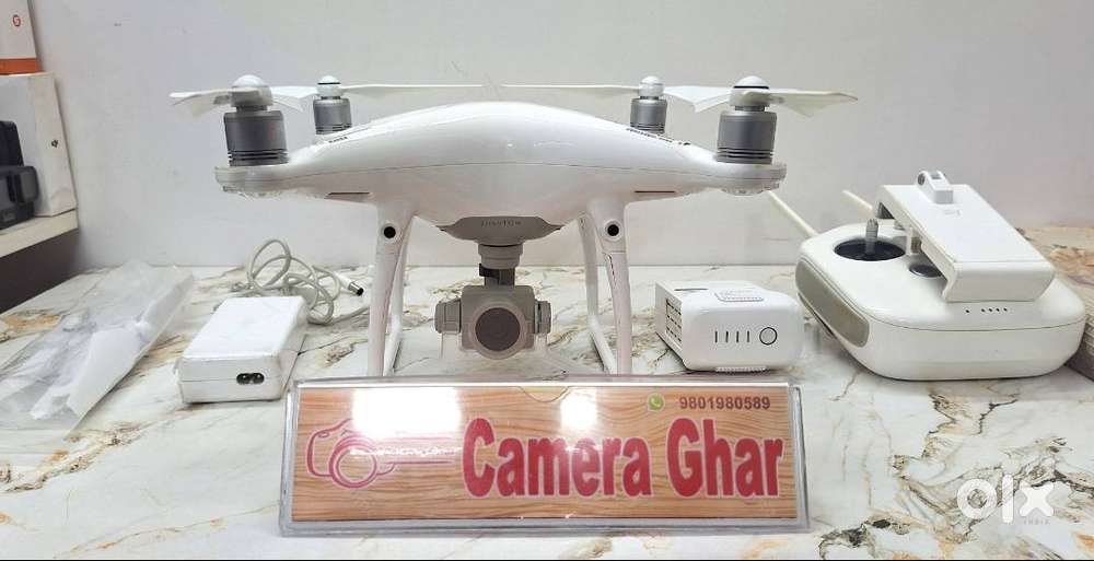 DJI Phantom 4 Pro  4K Camera Drone  Excellent Condition