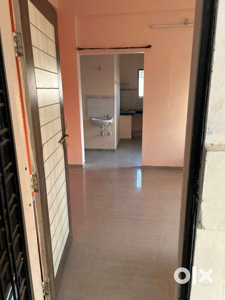 2bhk flat available for rent