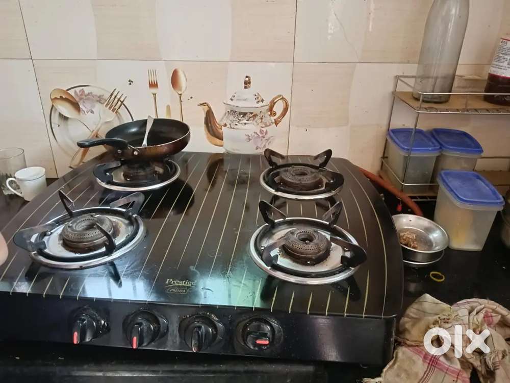 Prestige 4 burner stove