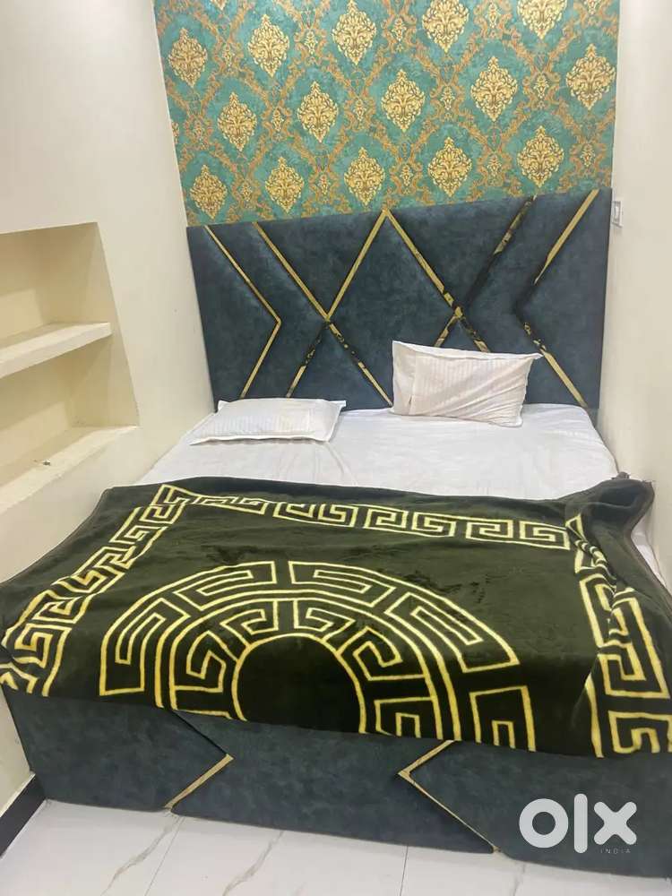 Mahakal mandir se 200 mitar