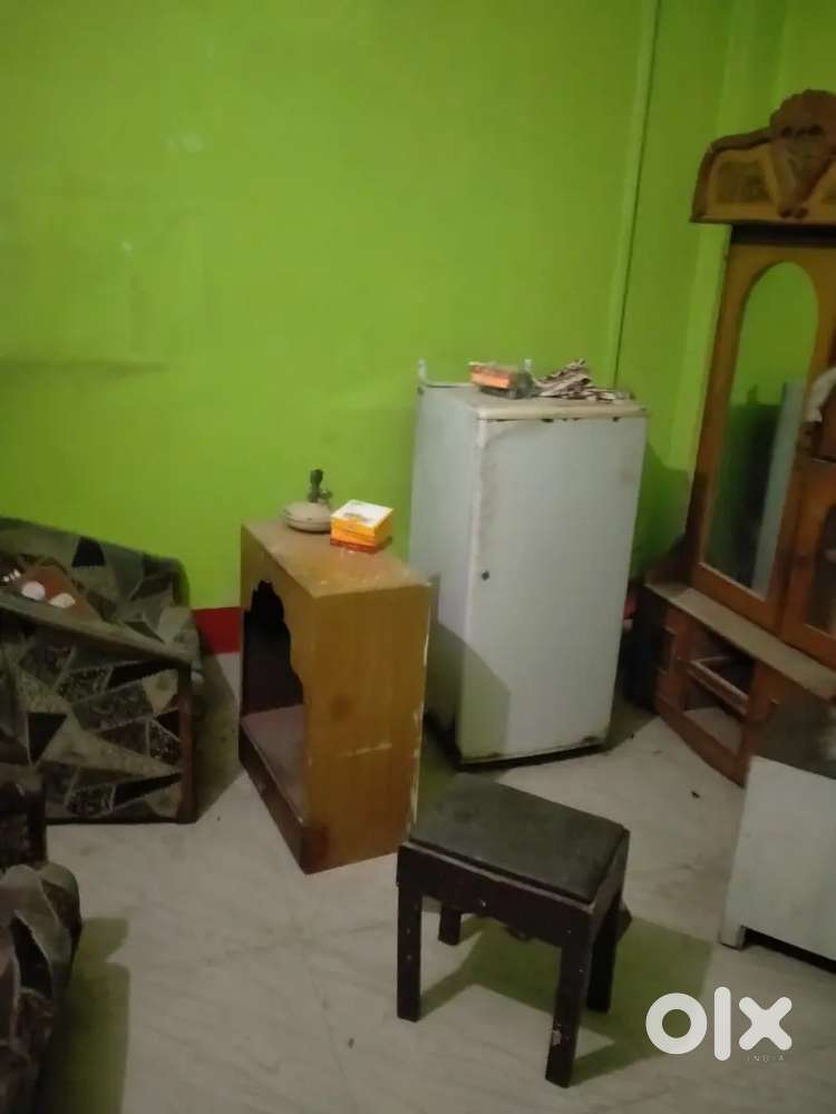 13 lac 500 sqft near Hyatt hospital dubagga hardoi road 3room kitchen