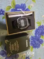 Casio - vintage watch A168WGG-1DF. Steel band D181