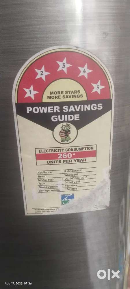 Whirlpool refrigerator in good condition