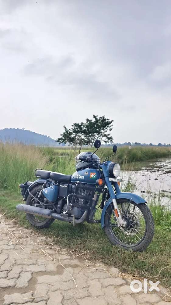 Royal Enfield classic signals