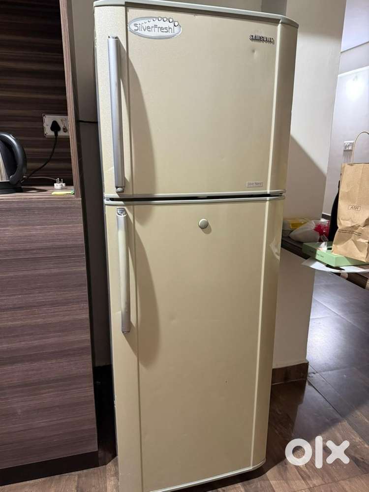 Samsung 330 ltr fridge