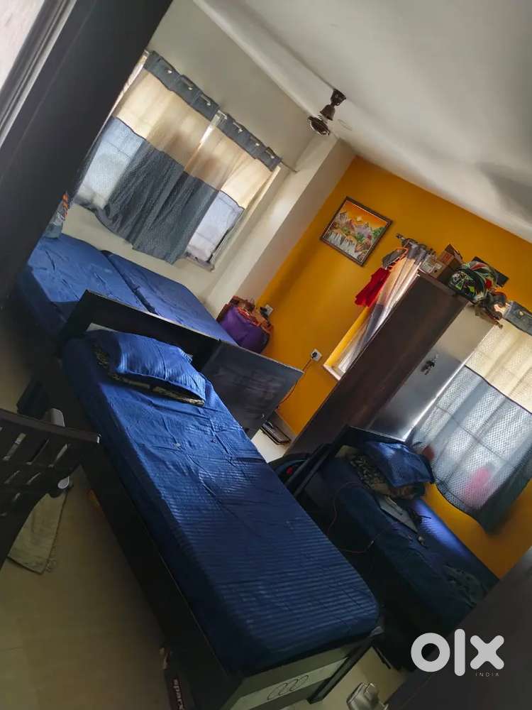 Anjali Luxury Men's PG Accommodation