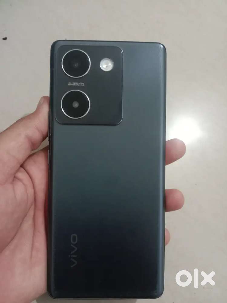 Vivo y 200 pro કોમ્બો નખાવો પડે તેમ છે 5000 કિંમત