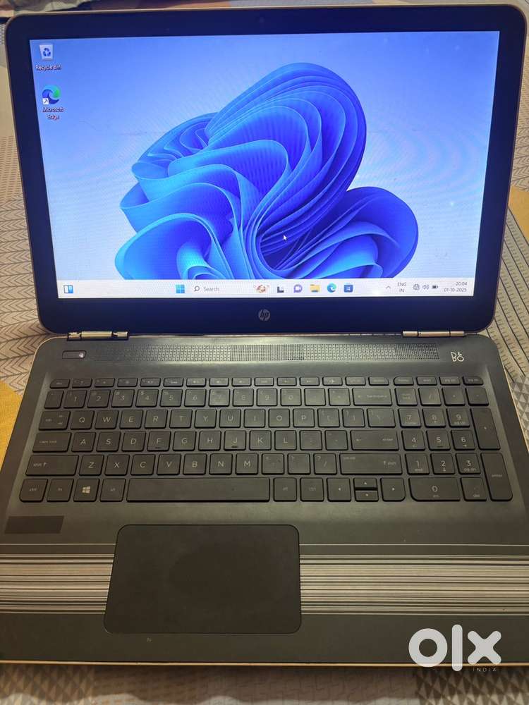 HP Pavilion Notebook  Core i5 (7th Gen)  8GB RAM  1TB HDD