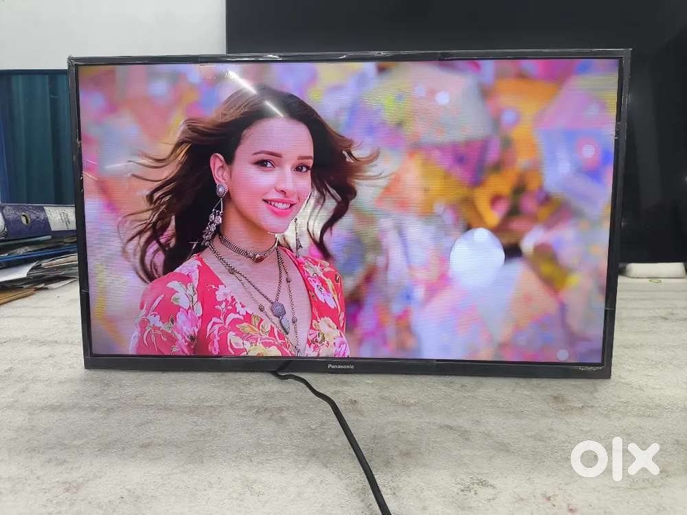 PANASONIC 32 INCH LED TV FOR SALE