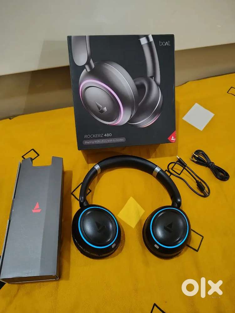 Under warranty boat headphones