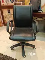 Office wheel chair