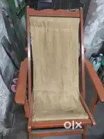 Barma segun wooden chair