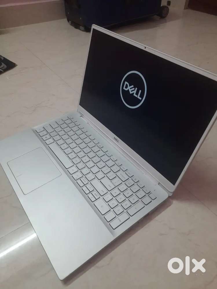 Dell 5590 Intel core 10 Gen