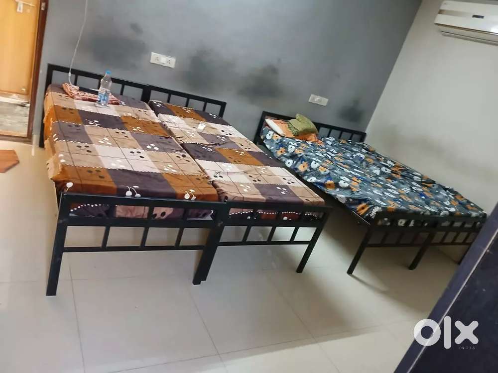 Good Running ladies hostel for sale in Madhapur