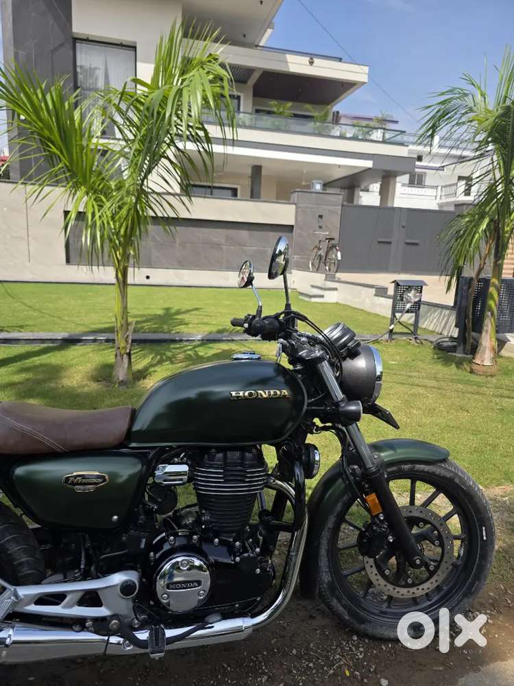 Honda hiness 350 top special edition well condition