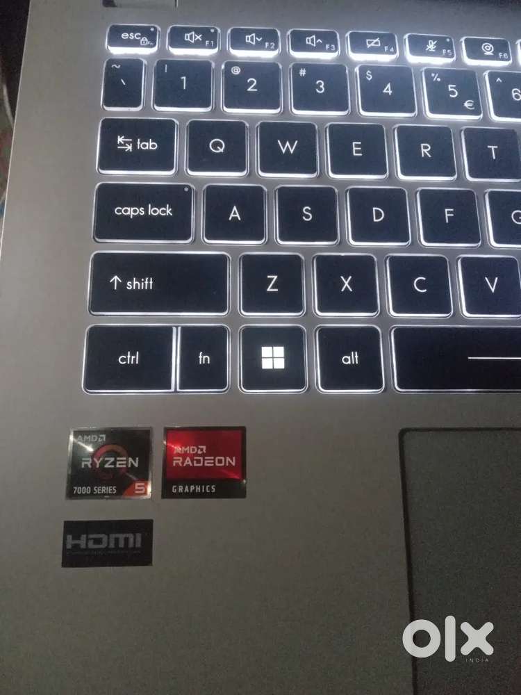 Emergency  nangana palenga msi ryzen5 8gb ram 512 storage