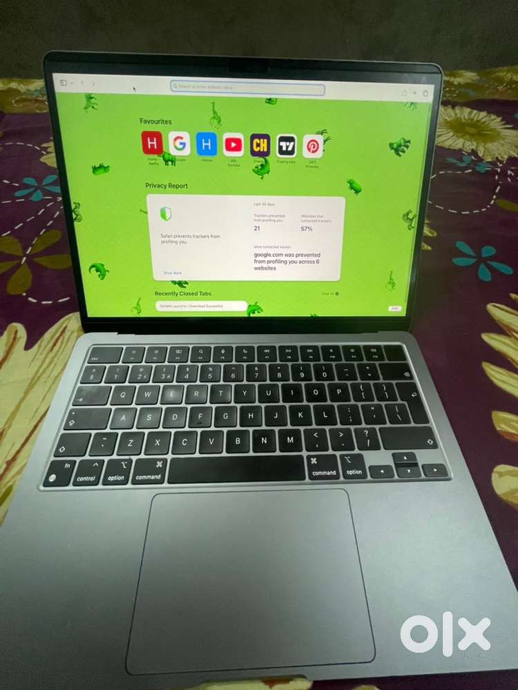 Macbook M2