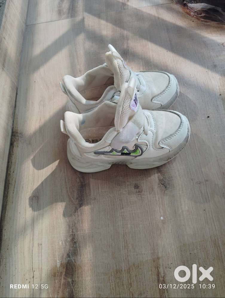 Kids Brand shoes with lights