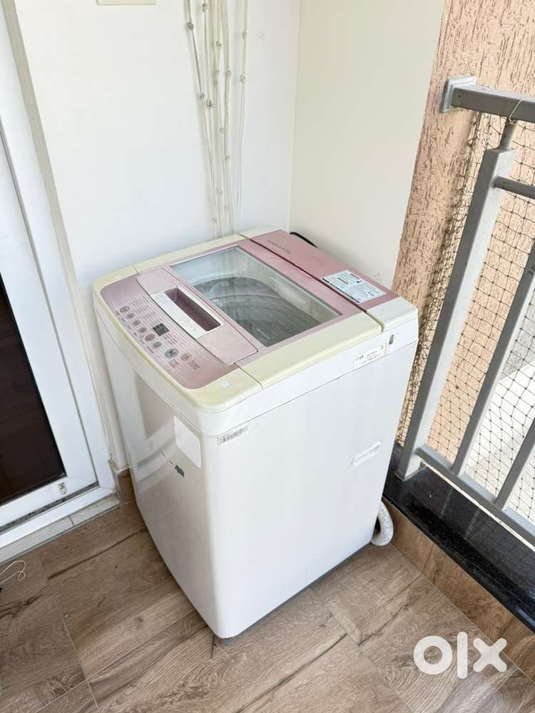 Lg top load 3000rs 8yrs old