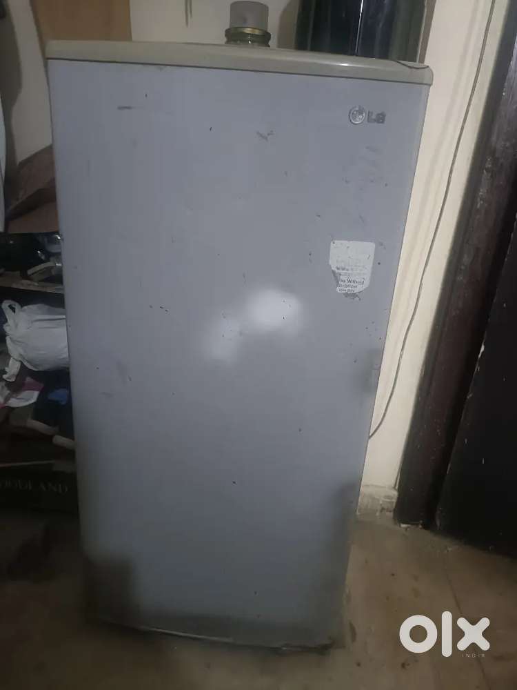 Refrigerator - Fridge