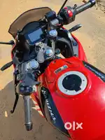 Karizma xmr 210