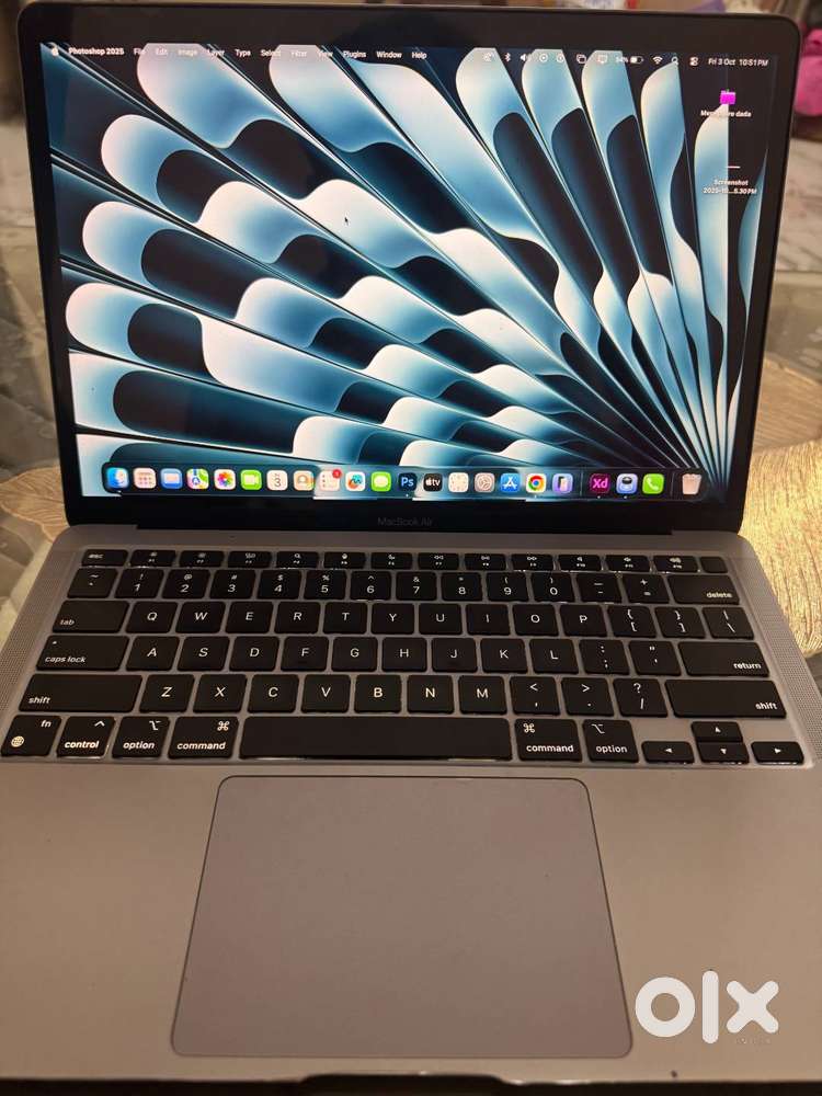 Apple Macbook Air M1