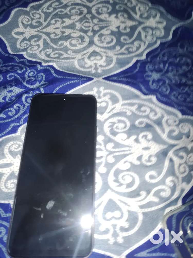 Oppo f29 5g phone, with Warrenty,  just 4 months old