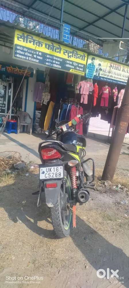 Meter khrab hai bhai bss or koi kami nhi hai