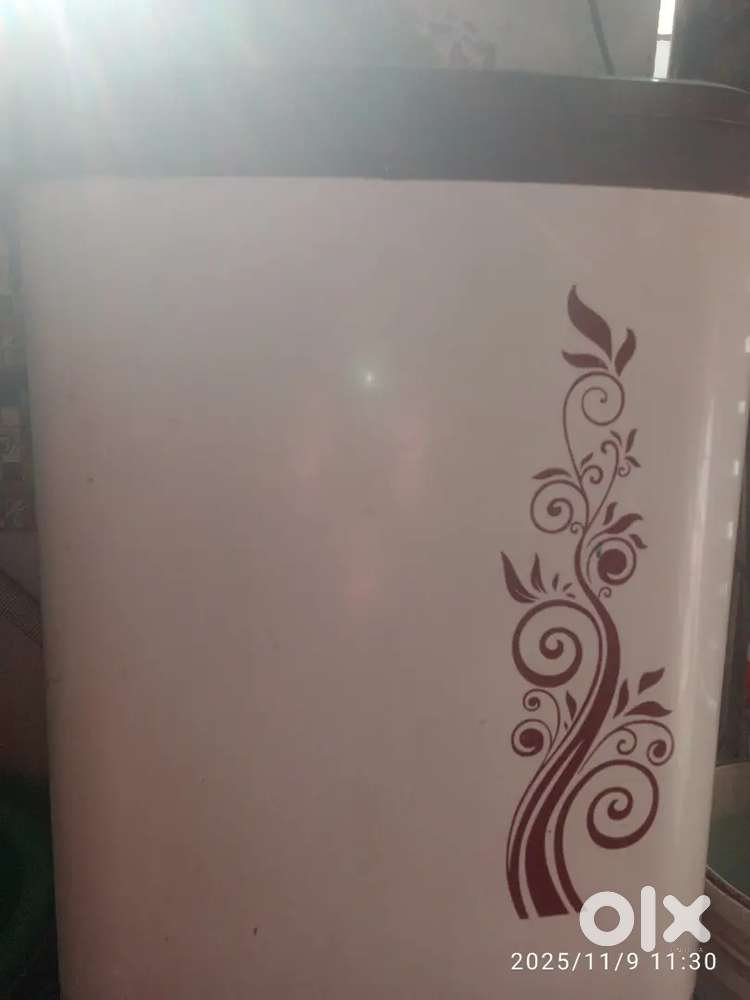 Washing machine shadi me doosre aa gaye he