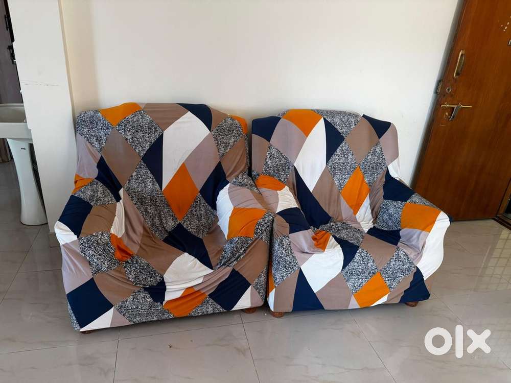 3+2 Sofa Set