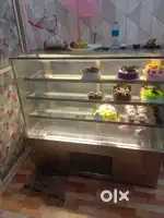 Cake display fridge
