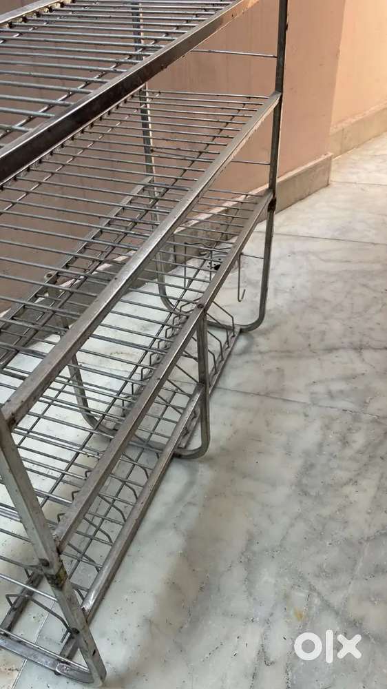 Stainless Steel Multipurpose Rack – Good Condition
