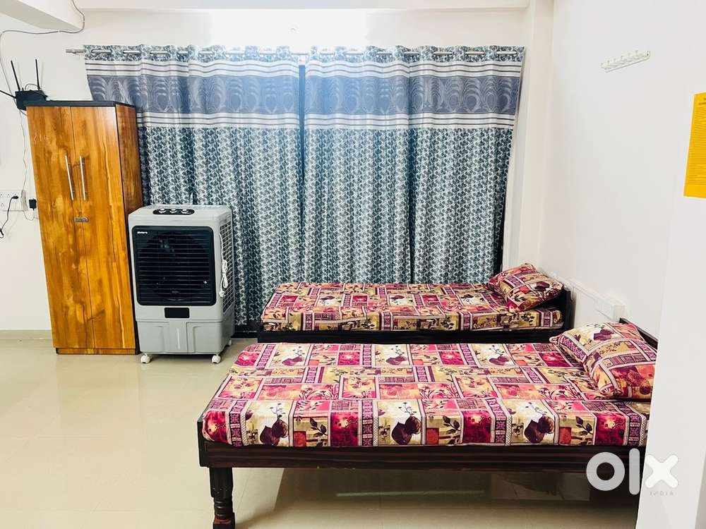 Boy’s  pg at Fatehgunj prime Location