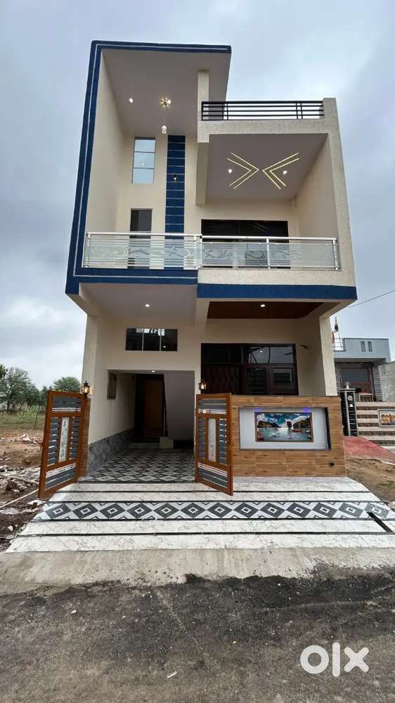 17*40=76 Gaj 3 BHK west Facing Society Approved Only 48 Lakh