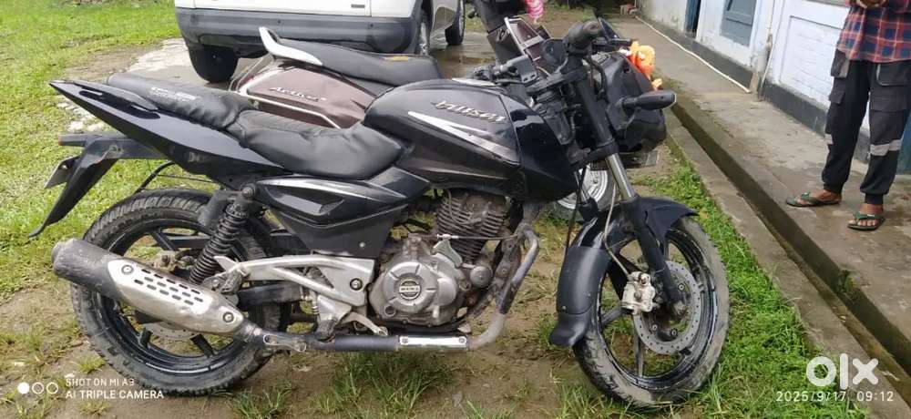 Pulsar 180