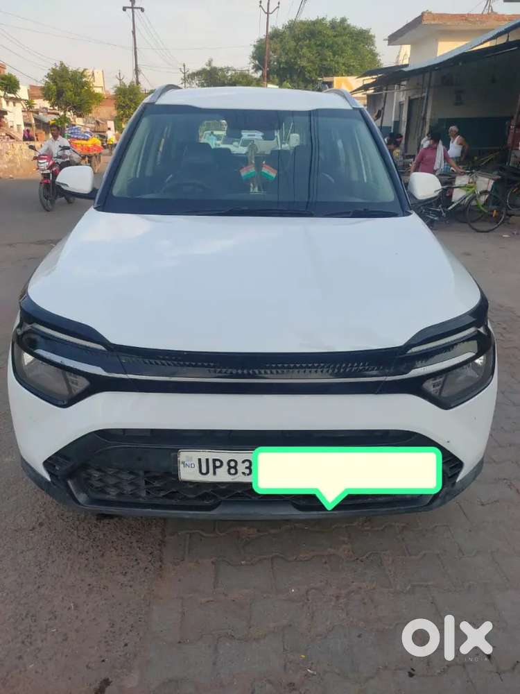Kia Carens 2022 Diesel 123000 Km Driven new tyre new battery