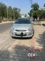 Hyundai verna