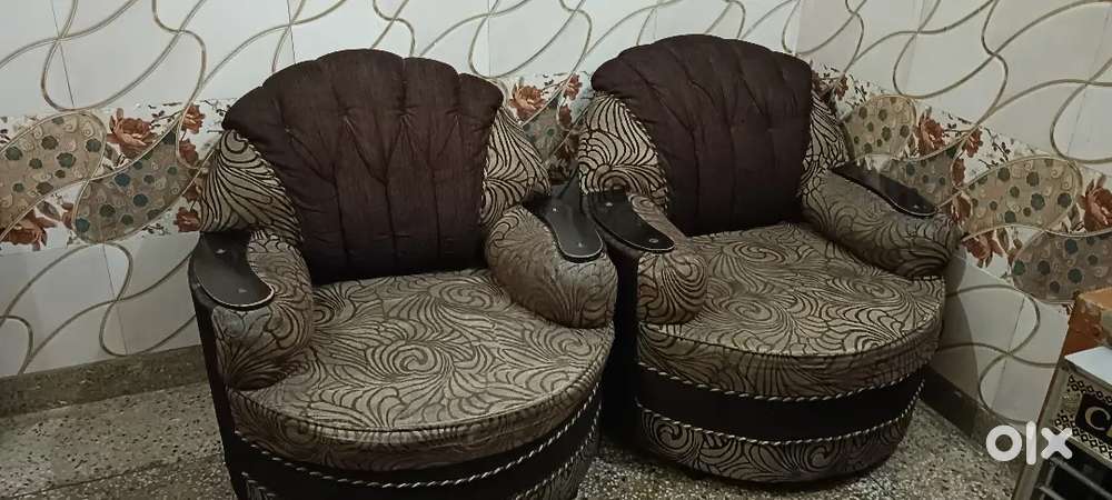 Good condition only sofa chair