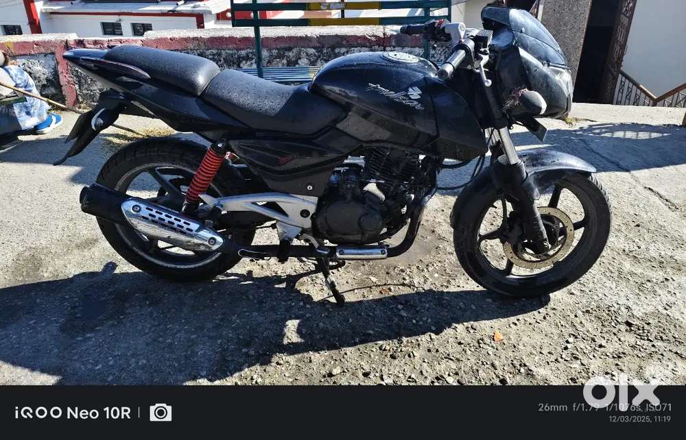 Pulsar 180,Model year-2011