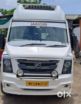 Force Tempo Traveller 20 seater AC