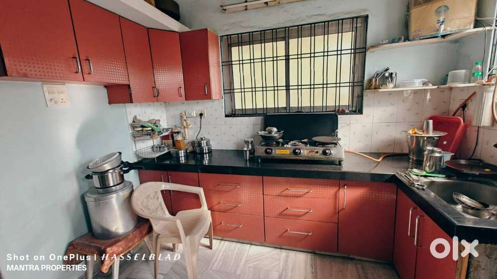 3 BHK Flat for sale at Old Palasia