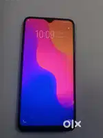 Vivi Y91, 3/32 Good Condition But Glass Crack
