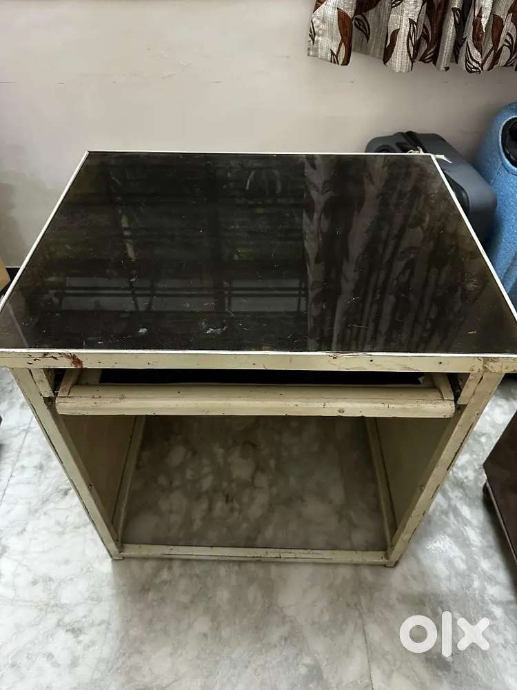 Study computer Table