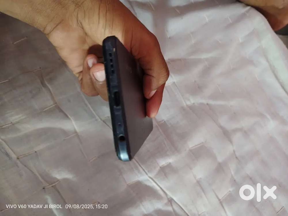 Vivo v75 5g 8ram 256 rom