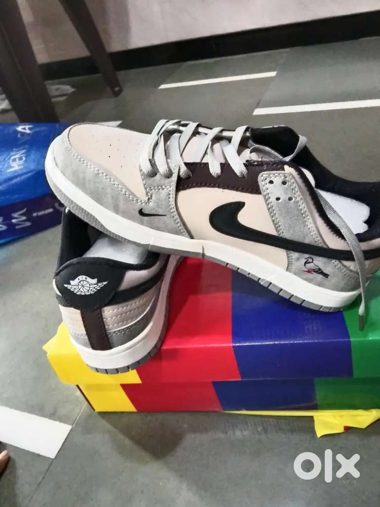 I want to sell my shoes