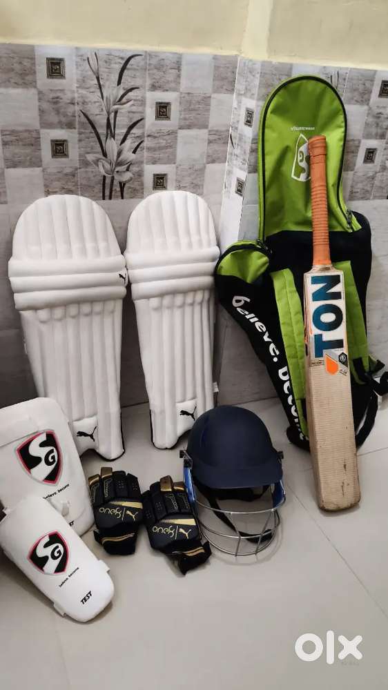 Complete cricket kit