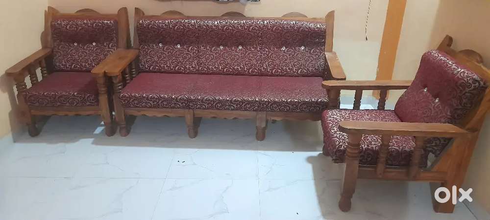 Sagwan sofa set