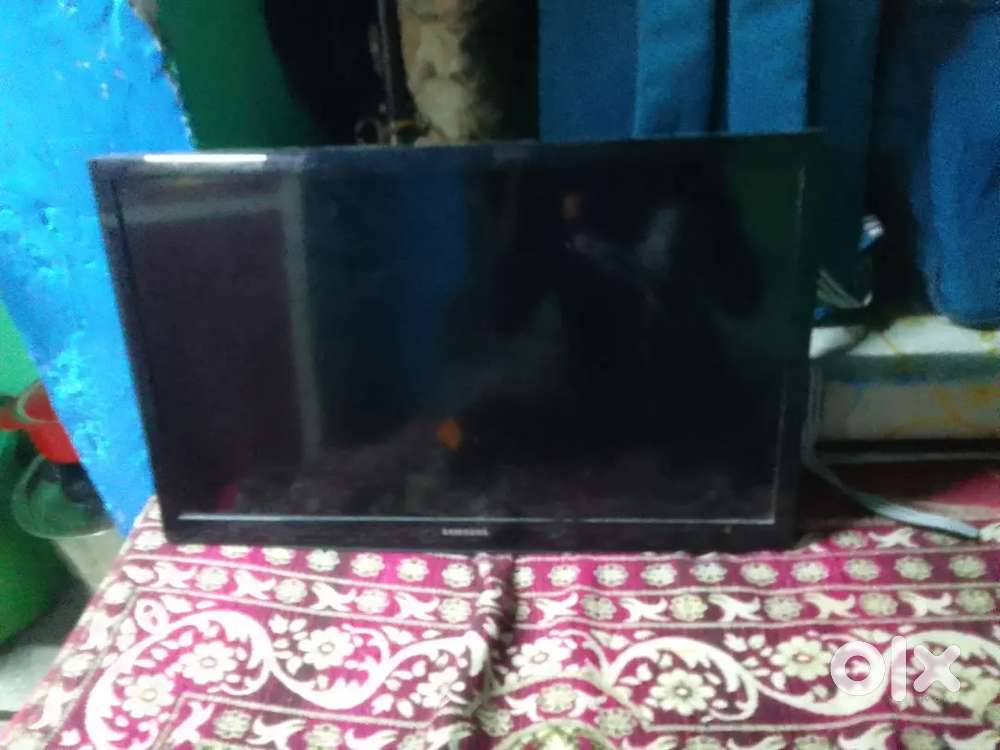 Samsung TV screen size 59cm  2018