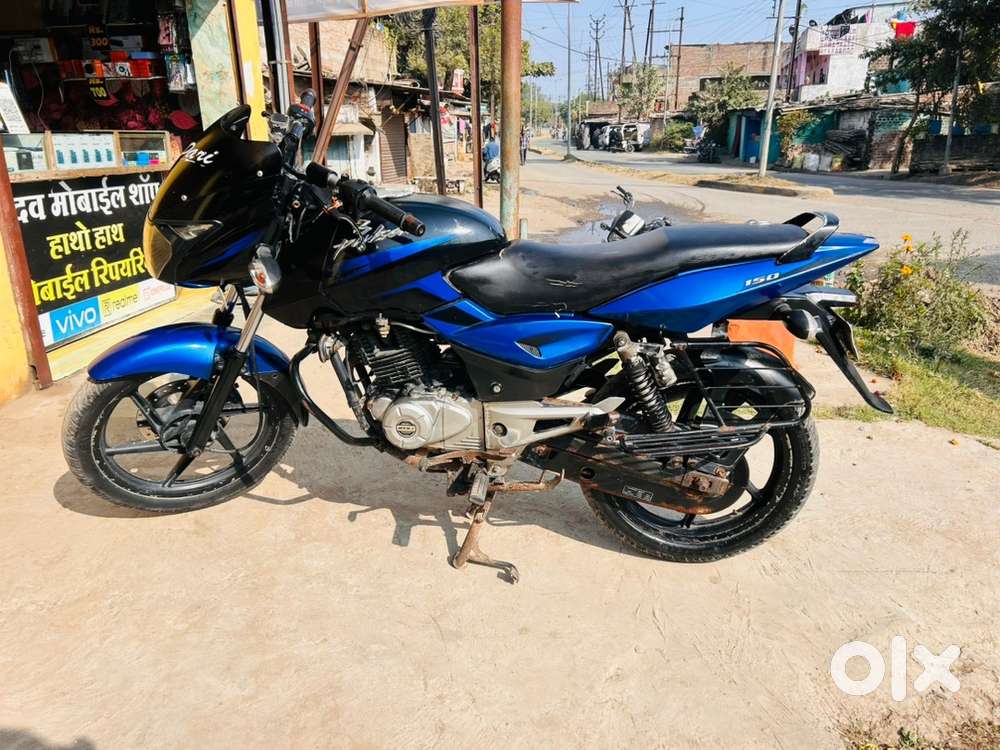 Bajaj pulser 150