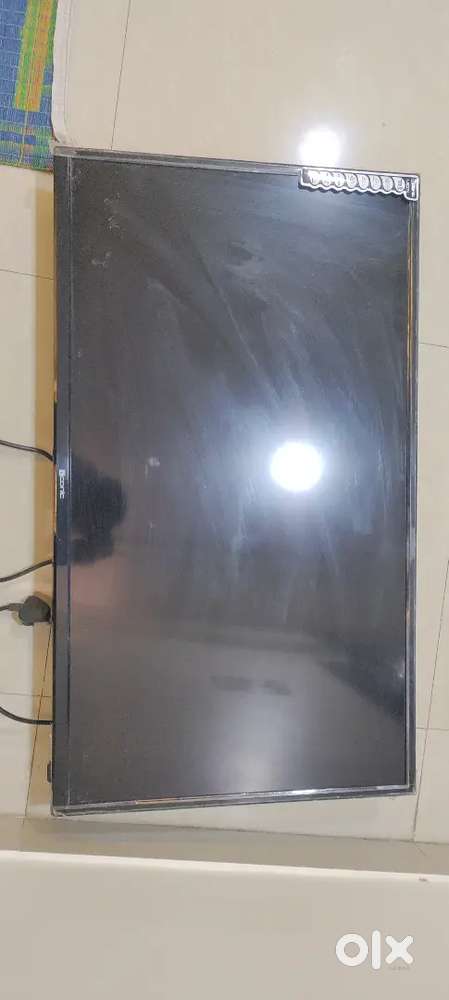 Iconic LED TV 32 inch